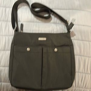 Baggallini grey lightweight bag in great condition. No marks